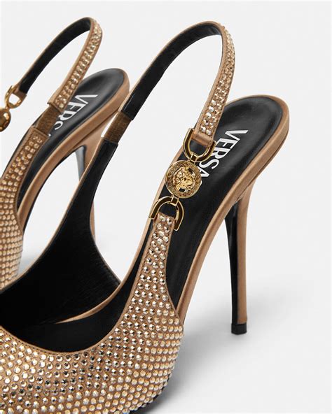 tappeto versace medusa|Versace Medusa pumps.